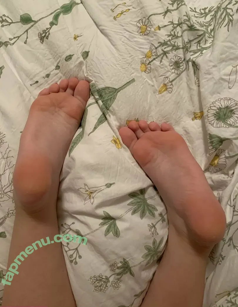 rjtoes nude photo #0013 (_tomrhodes)