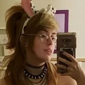 roachreject / bug.jpeg / iiSPUDSii / roachete nude photo #0005