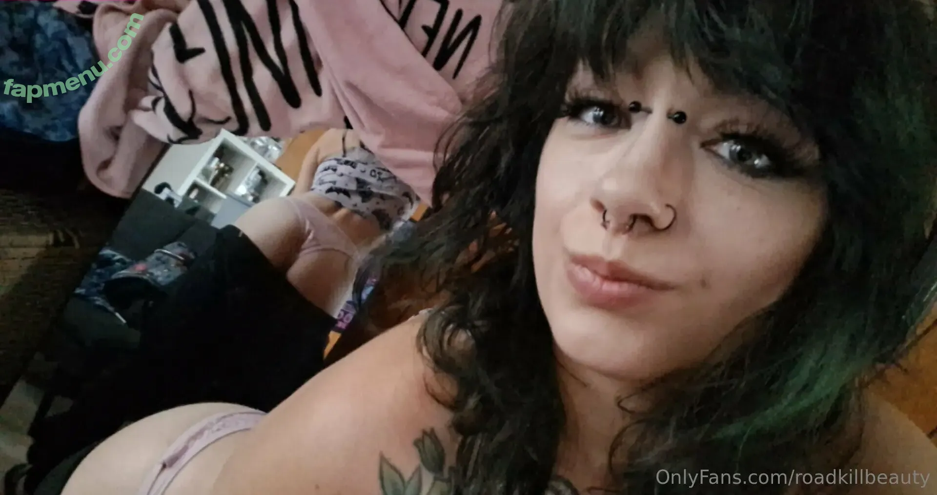 roadkillbeauty nude photo #0048 (roadkillbeauty)