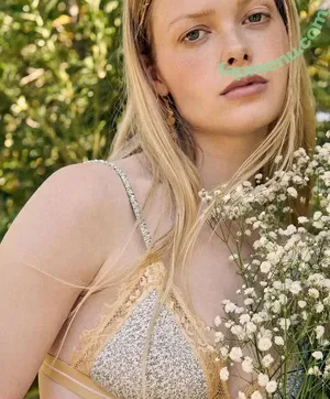 Robee Breevaart / robeebreevaart nude photo #0013