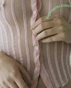 Robee Breevaart / robeebreevaart nude photo #0033