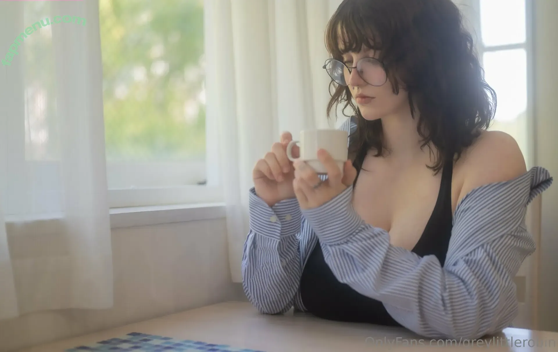 Robin Grey nude photo #0052 (greylittlerobin / robingrey_)