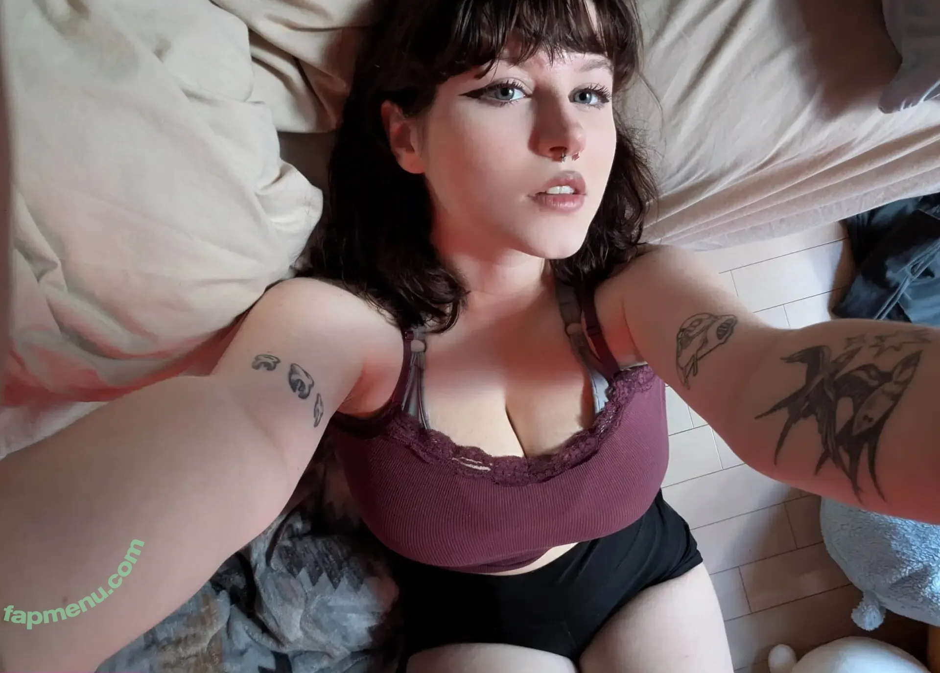 Robin Grey nude photo #0077 (greylittlerobin / robingrey_)