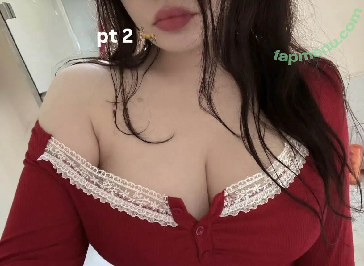 Robyn nude photo #0007 (robynsnotreal / rrr0byn / therealredrobyn)