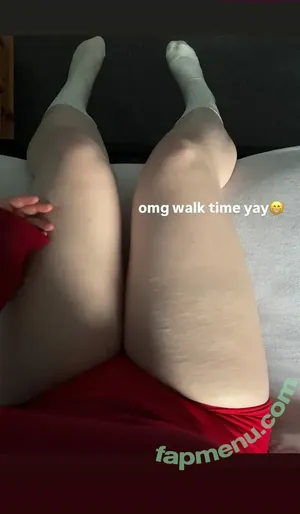 Robyn / robynsnotreal / rrr0byn / therealredrobyn nude photo #0006