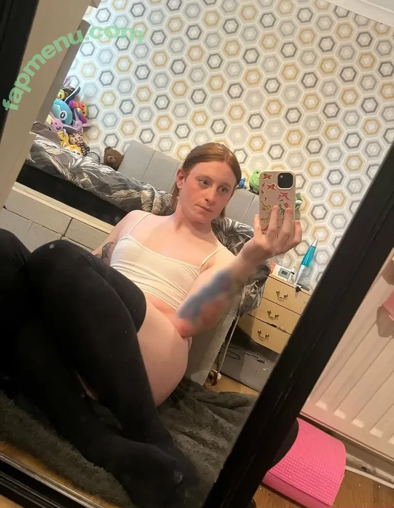 robyn.ts nude photo #0076 (robynetteart)
