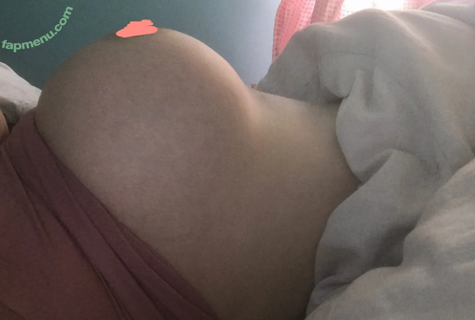 Robyn nude photo #0620 (robynsnotreal / rrr0byn / therealredrobyn)