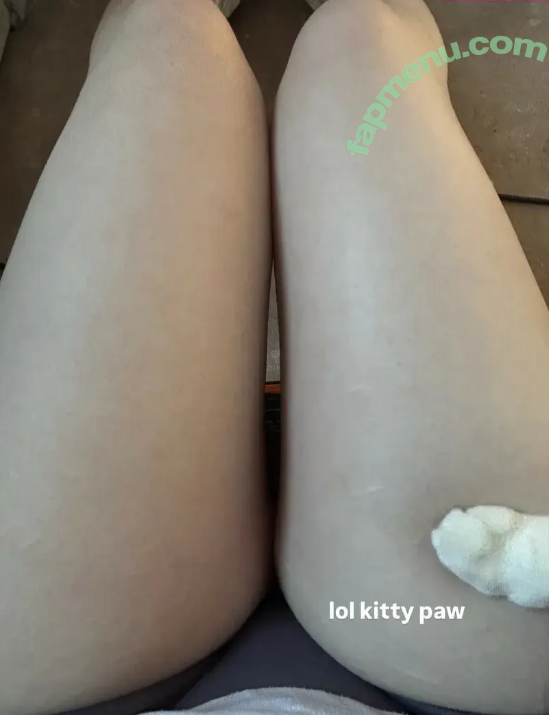 Robyn nude photo #0645 (robynsnotreal / rrr0byn / therealredrobyn)