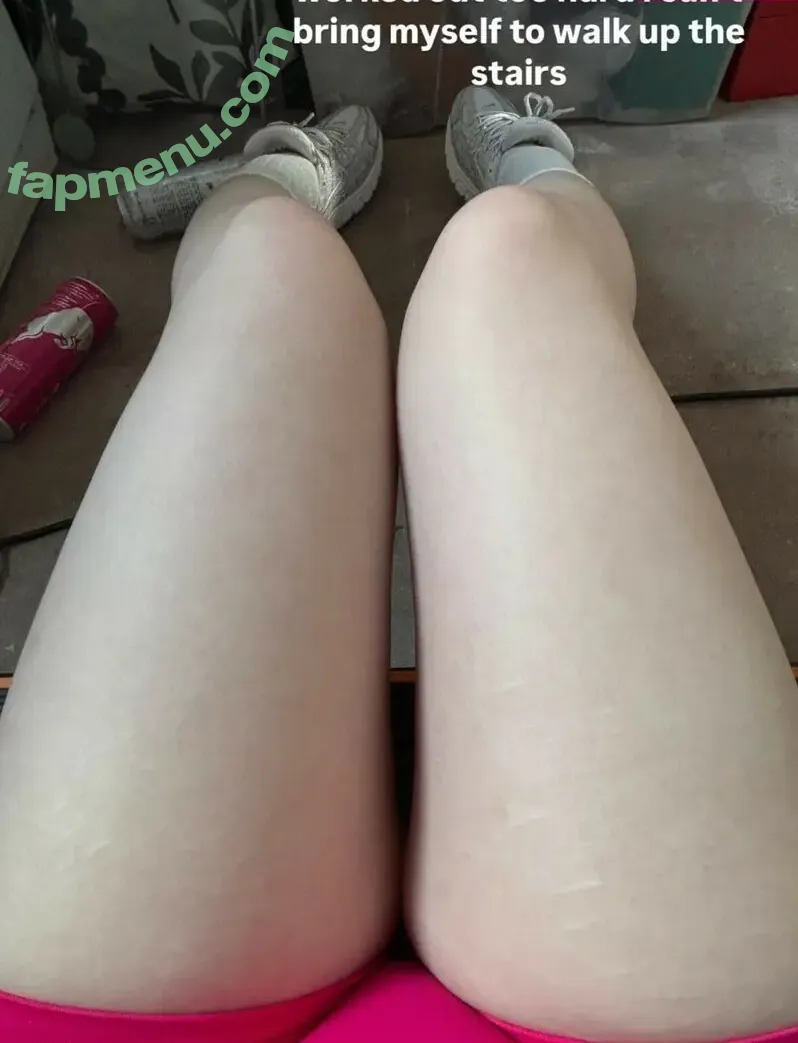 Robyn nude photo #0653 (robynsnotreal / rrr0byn / therealredrobyn)