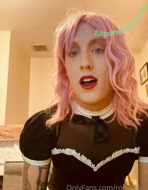 robynfem / robin.fynn nude photo #0028