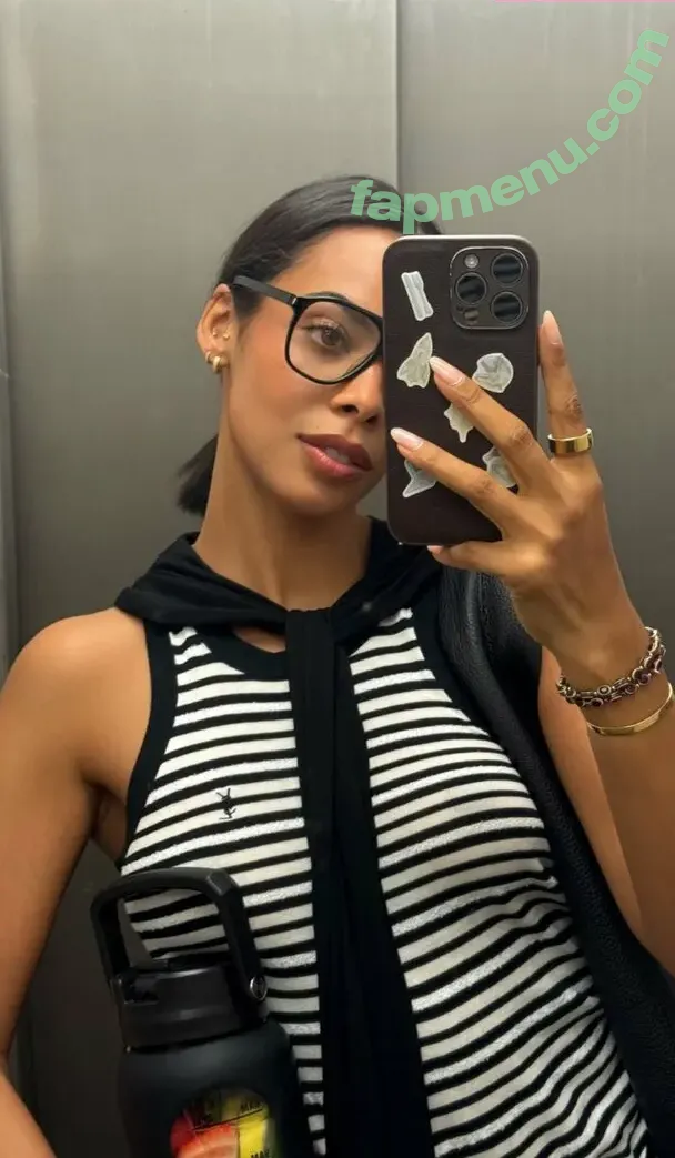 Rochelle Humes nude photo #0401 (rochellehumes)