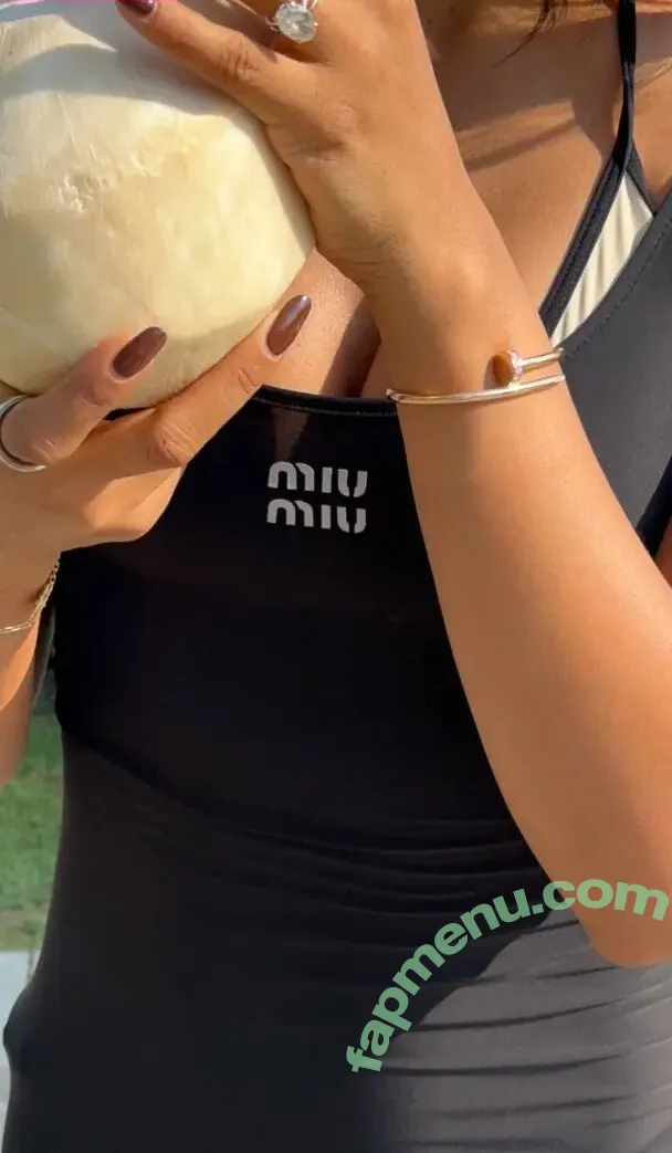 Rochelle Humes nude photo #0512 (rochellehumes)