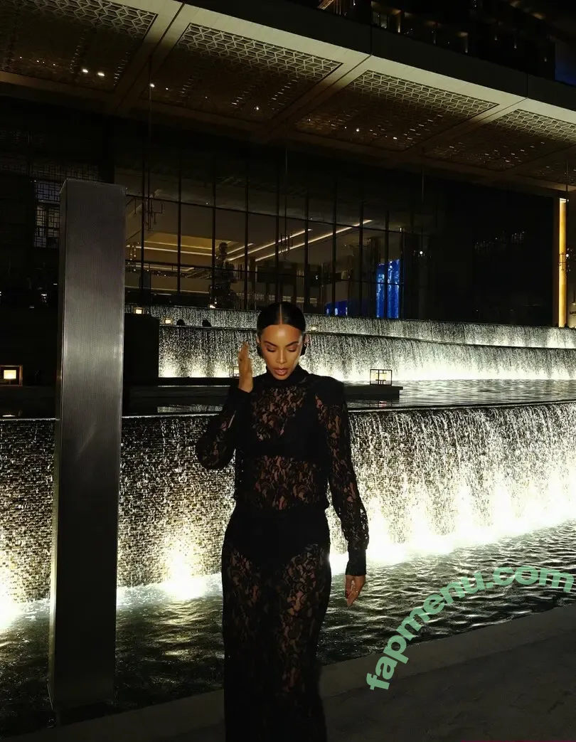 Rochelle Humes nude photo #0518 (rochellehumes)