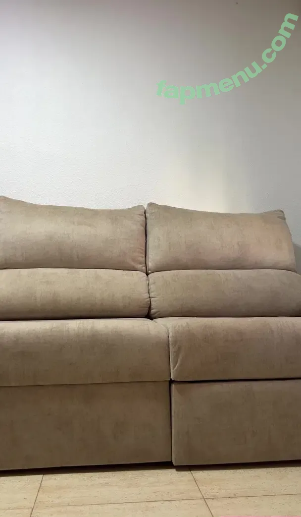 rochuxx nude photo #0113 (rochuxx)