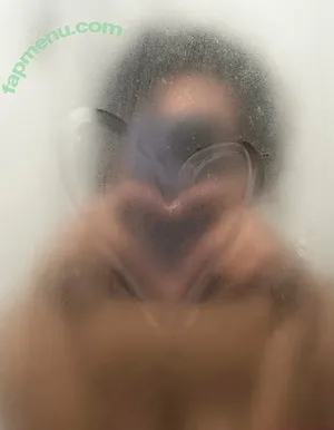  nude photo #0007