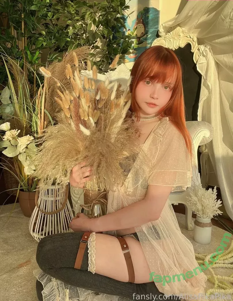 Rocksy Light nude photo #4094 (AlisaPikaPika / rocksylight)