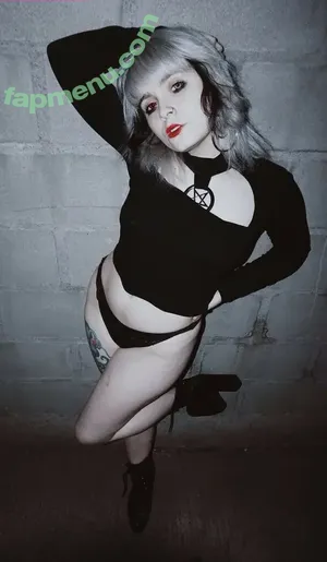 Rogue Anastasia / Anastasiaaraccoon nude photo #0026