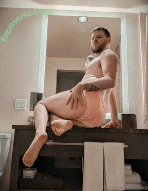 rogueshadowz / rogueshadow_gaming nude photo #0002
