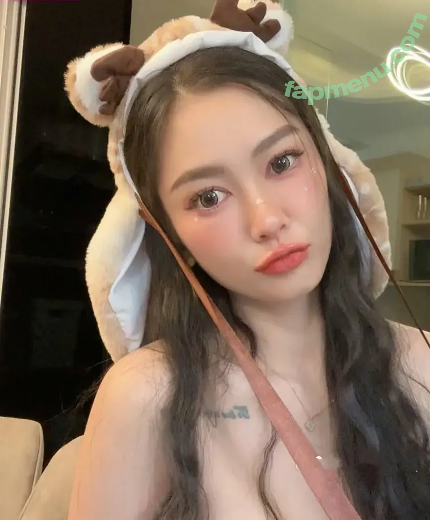 rollipop nude photo #0002 (rollipop__p)