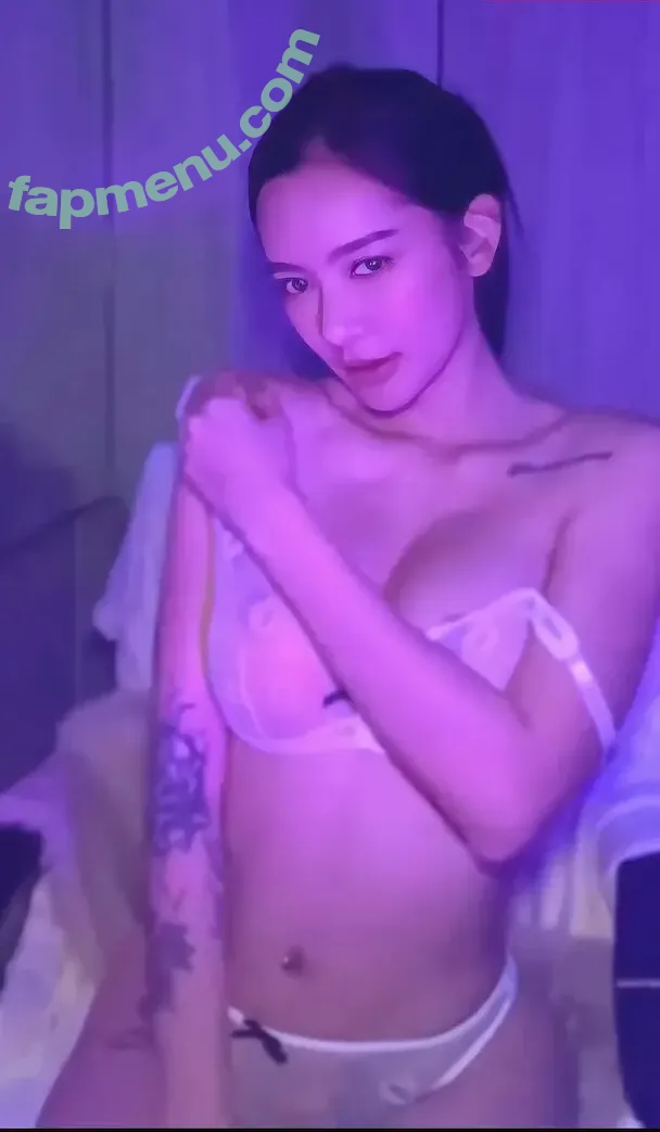 rollipop nude photo #0100 (rollipop__p)