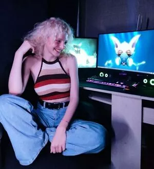 Romanowwa / tttsss_ccchhh nude photo #0008