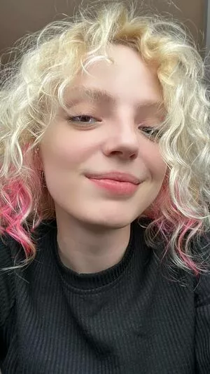 Romanowwa / tttsss_ccchhh nude photo #0018