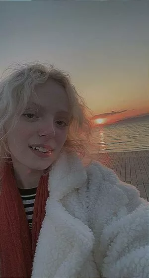 Romanowwa / tttsss_ccchhh nude photo #0040