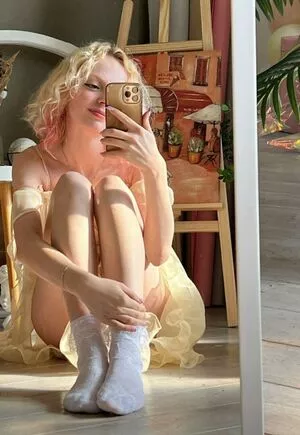 Romanowwa / tttsss_ccchhh nude photo #0083