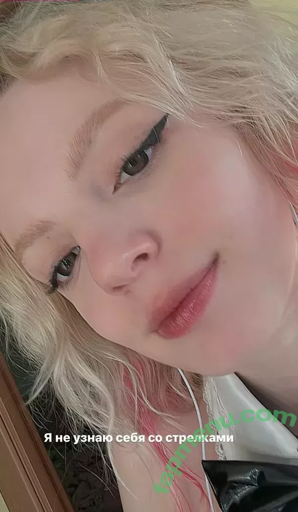 Romanowwa nude photo #0015 (tttsss_ccchhh)