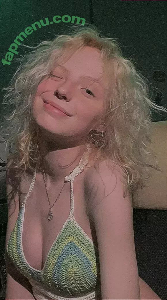 Romanowwa nude photo #0059 (tttsss_ccchhh)