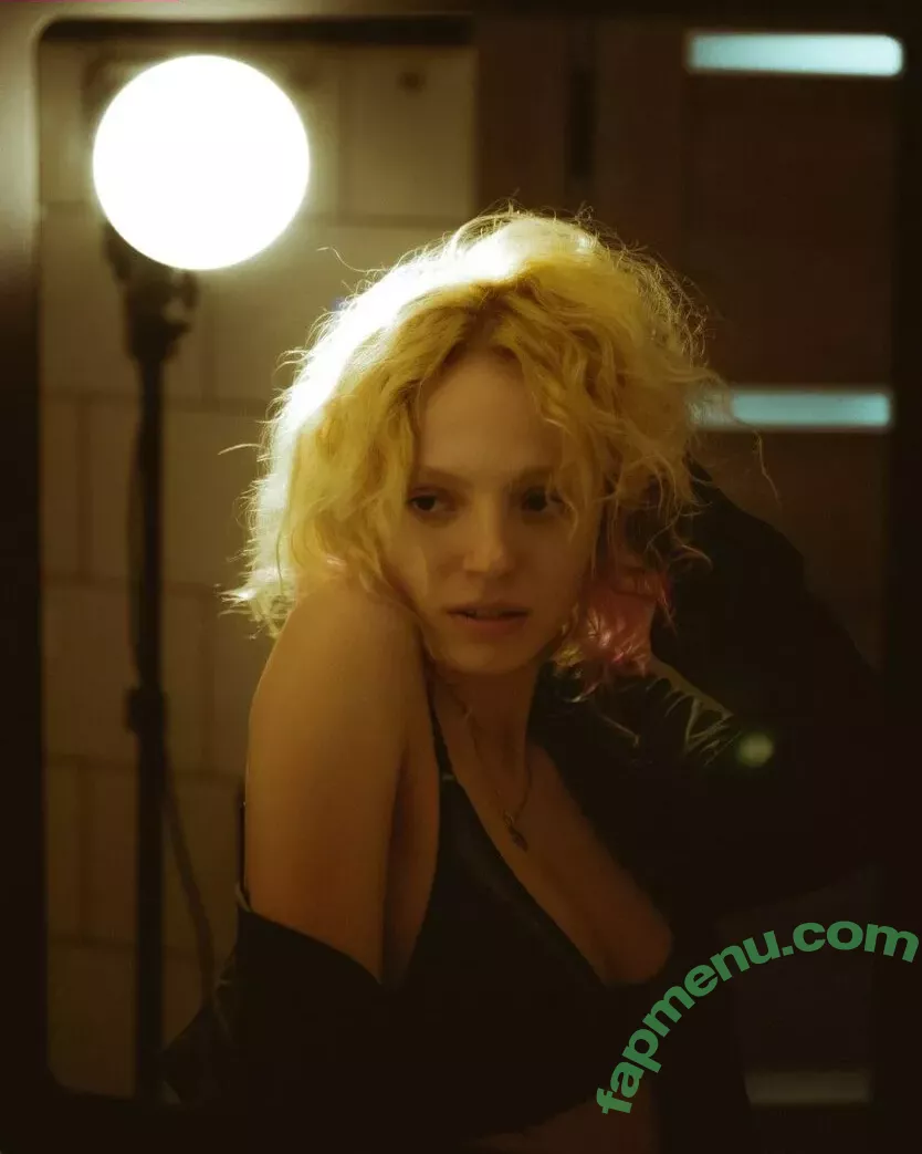 Romanowwa nude photo #0109 (tttsss_ccchhh)