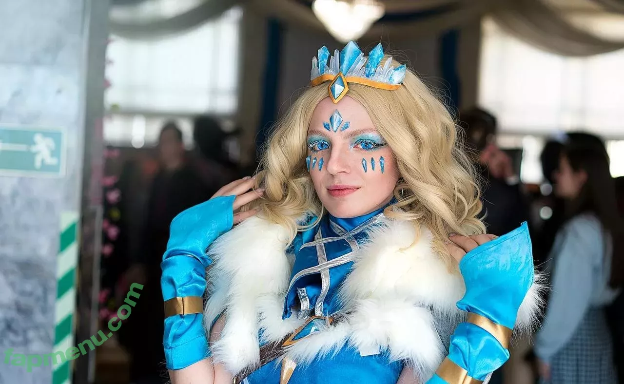 Romanowwa nude photo #0167 (tttsss_ccchhh)