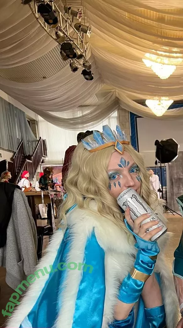 Romanowwa nude photo #0173 (tttsss_ccchhh)