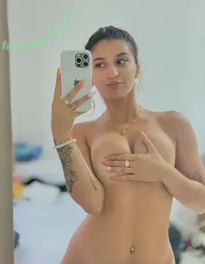  nude photo #0003