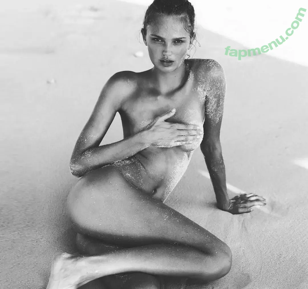 Romee Strijd nude photo #0120 (romeestrijd)