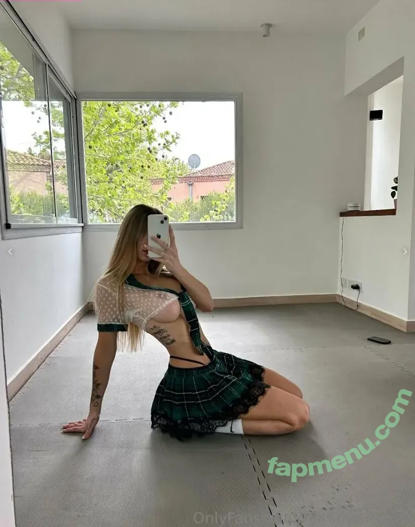 Romina Malaspina nude photo #0018 (romimalaspina)