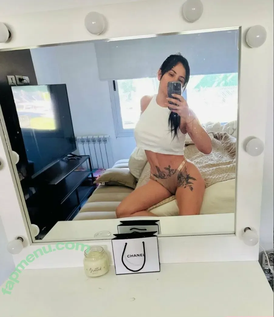 Romina Uhrig nude photo #0042 (romina_uhrig / romiuhrig)