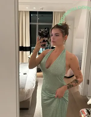 Romy French Youtuber / romy nude photo #0018