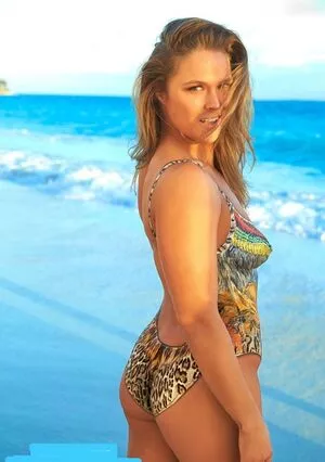 Ronda Rousey / RondaRousey nude photo #0205