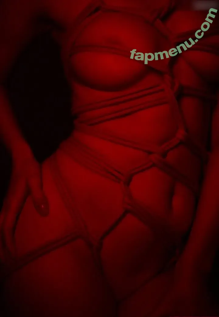 Ronie Blackheart nude photo #0191 (Ronieblackheart)