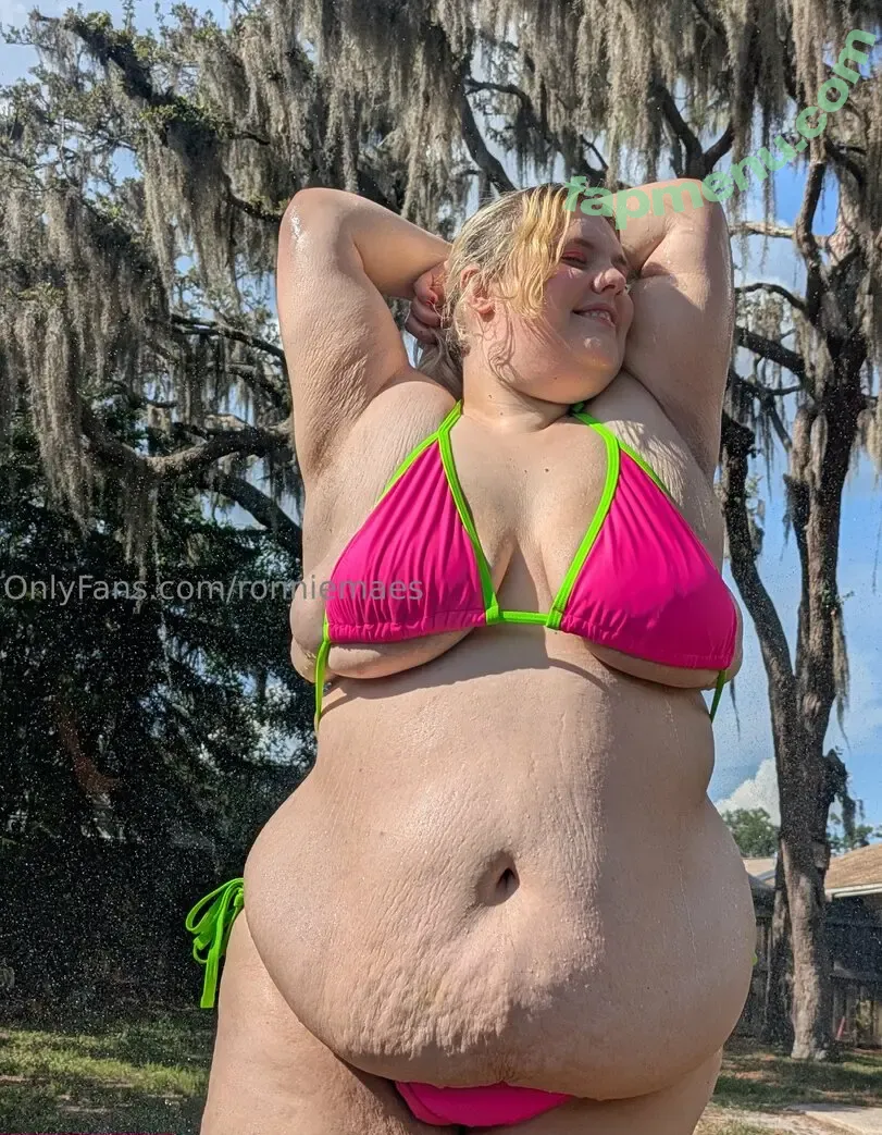 ronniemaes nude photo #0042 (ronniemaesummers)