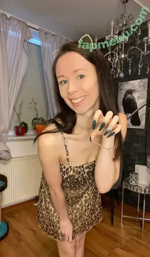 ronya_eastgermany_ofc / ronya_rabe_links nude photo #0019