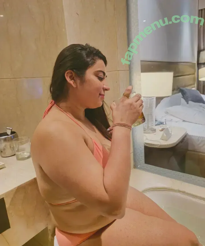 Roop Kocher nude photo #0004 (roopkocher5)