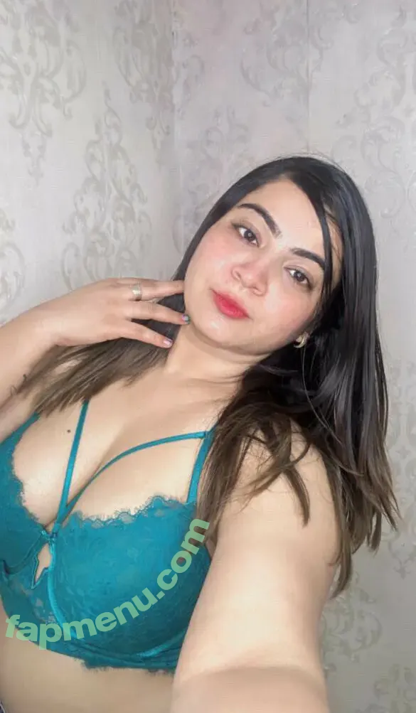 Roop Kocher nude photo #0012 (roopkocher5)