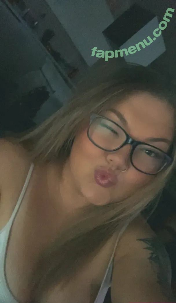 roozey nude photo #0012 (rozaybaby88)