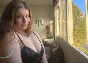  nude photo #0002