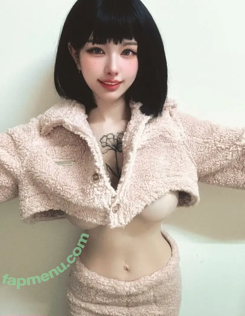 Rorgrongku nude photo #0231 (rongrongku / 古榕榕 俄羅斯公主)