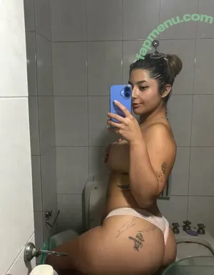  nude photo #0001