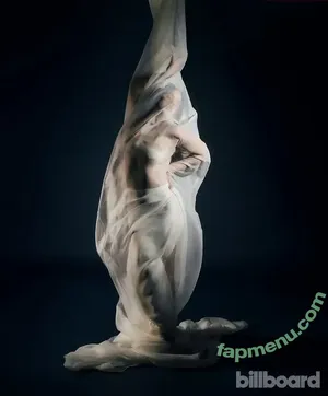 Rosalia / La Rosalía / rosalia.vt / therosaliaxo nude photo #0270