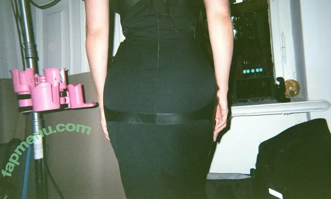 Rosalia nude photo #0262 (La Rosalía / rosalia.vt / therosaliaxo)